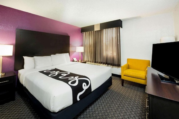 La Quinta Inn & Suites by Wyndham Fort Lauderdale Tamarac image 21